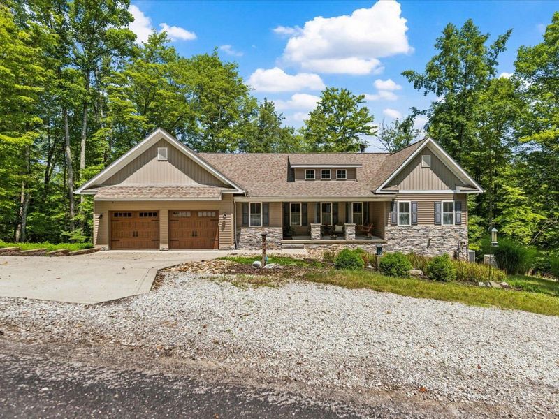 972 Sauk Lane, Hideaway Hills, OH 43107 Photo 1