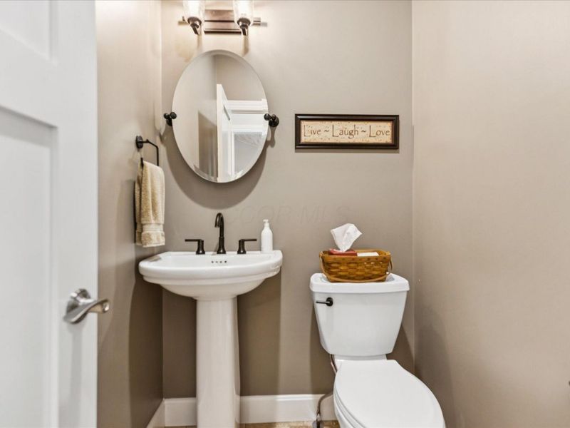 972 Sauk Lane, Hideaway Hills, OH 43107 Photo 13