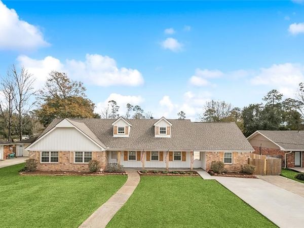 110 N DABNEY Drive, Slidell, LA 70458