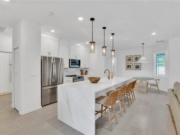 155 52nd Square, Vero Beach, FL 32968