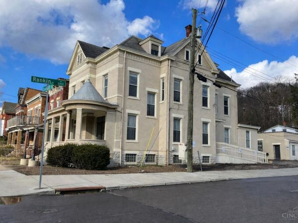 1712 Queen City Avenue, Cincinnati, OH 45214