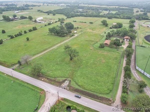 N Maple Drive , Kellyville, OK 74039