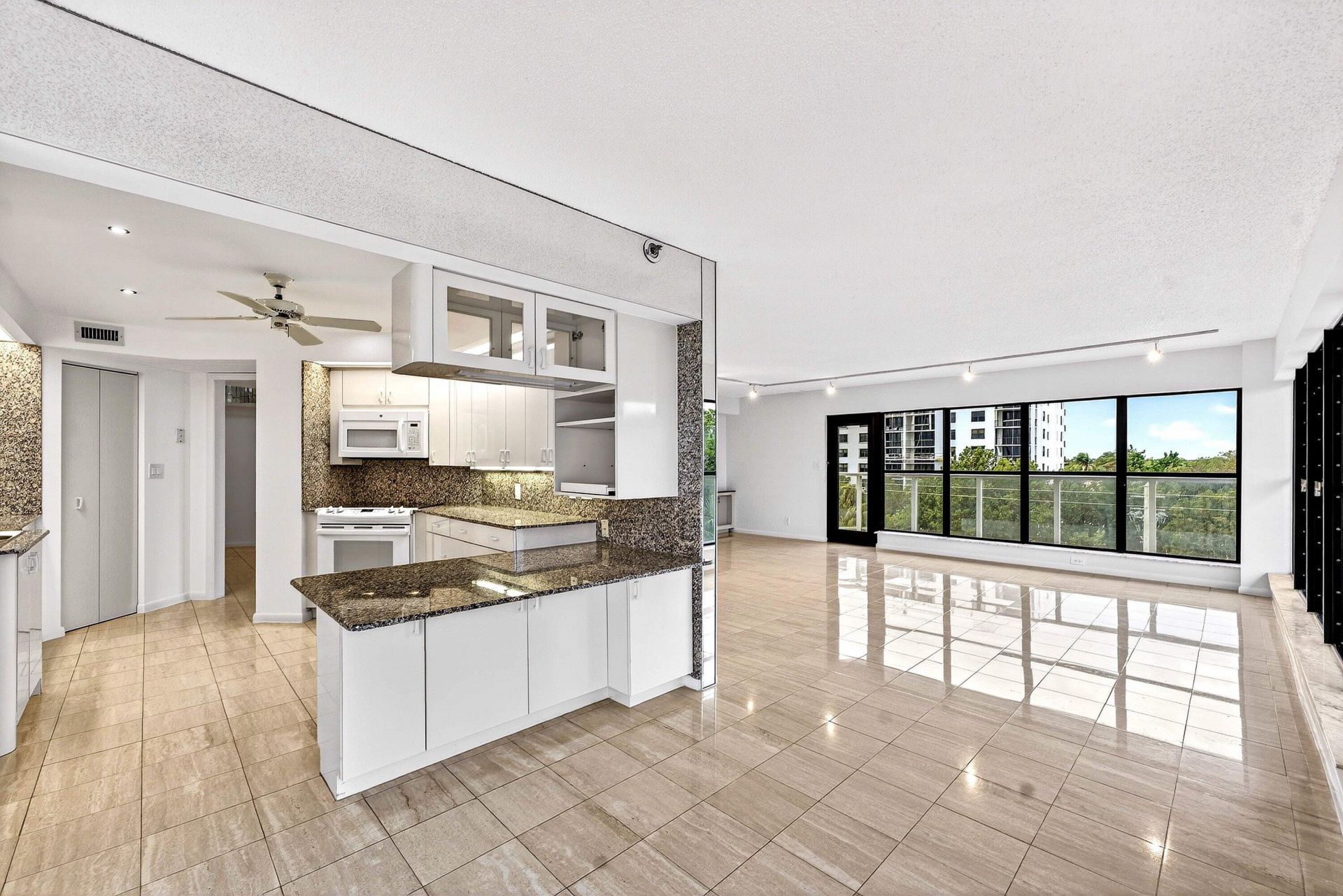 4605 S Ocean Boulevard, Unit 4c, Highland Beach, FL 33487 Photo