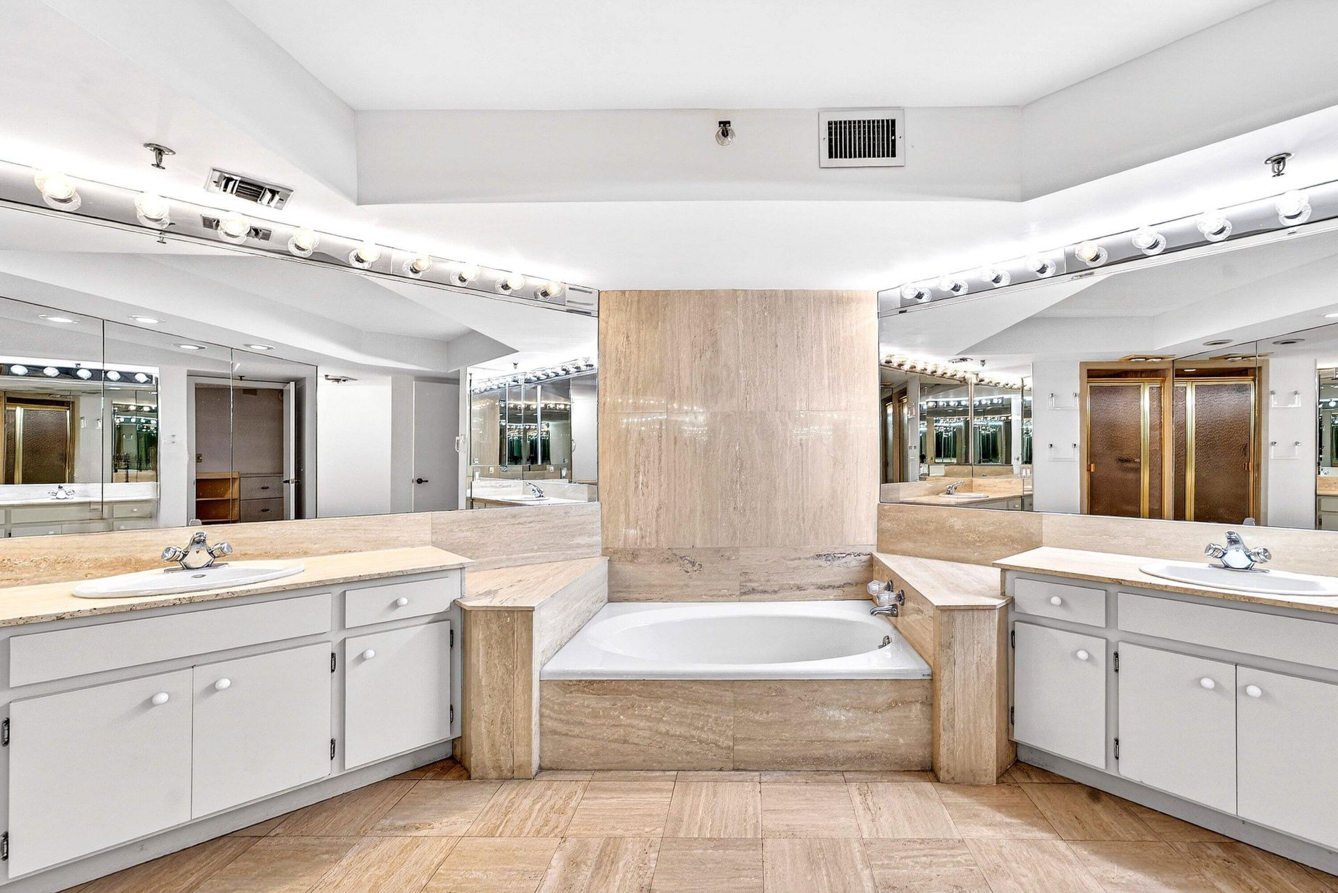 4605 S Ocean Boulevard, Unit 4c, Highland Beach, FL 33487 Photo