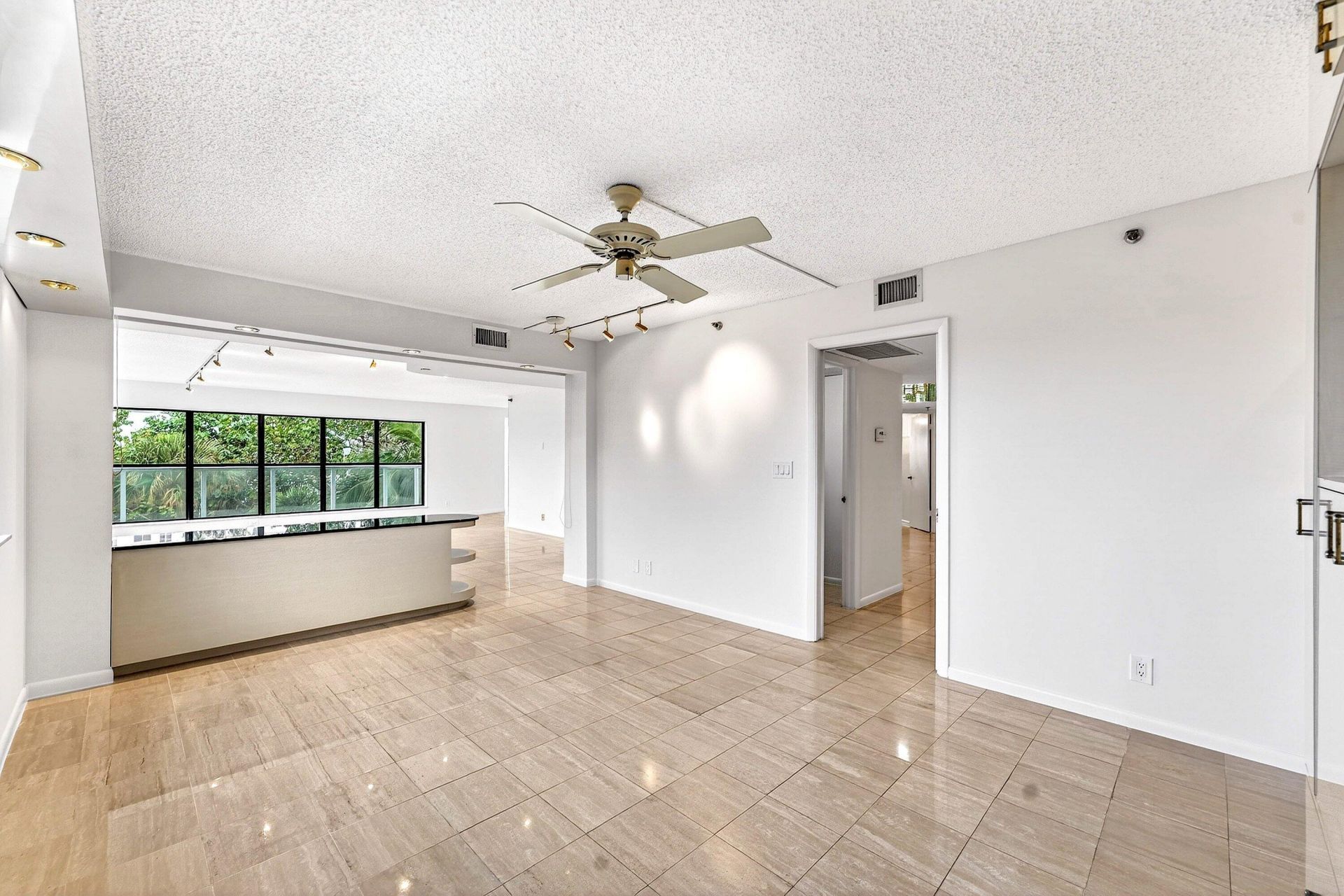 4605 S Ocean Boulevard, Unit 4c, Highland Beach, FL 33487 Photo