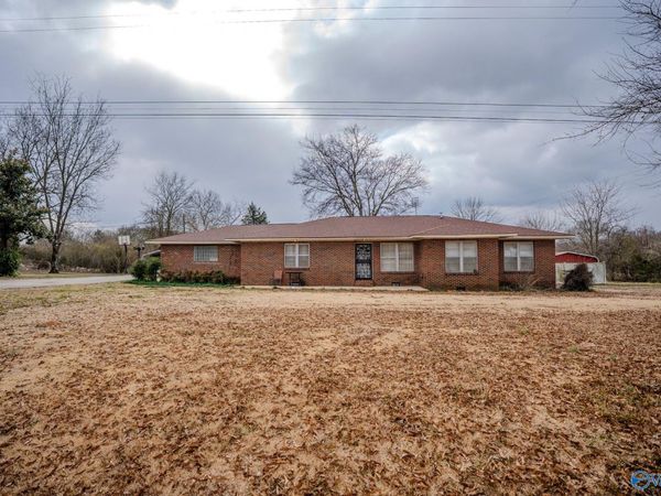 2674 County Road 343, Russellville, AL 35654