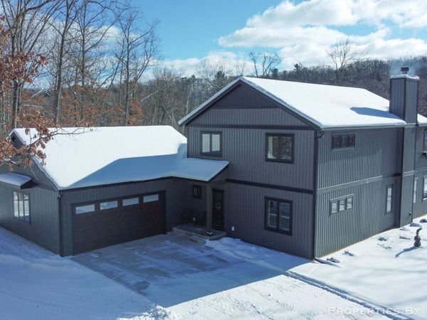 3008 E Upper Field Trail, Newaygo, MI 49337