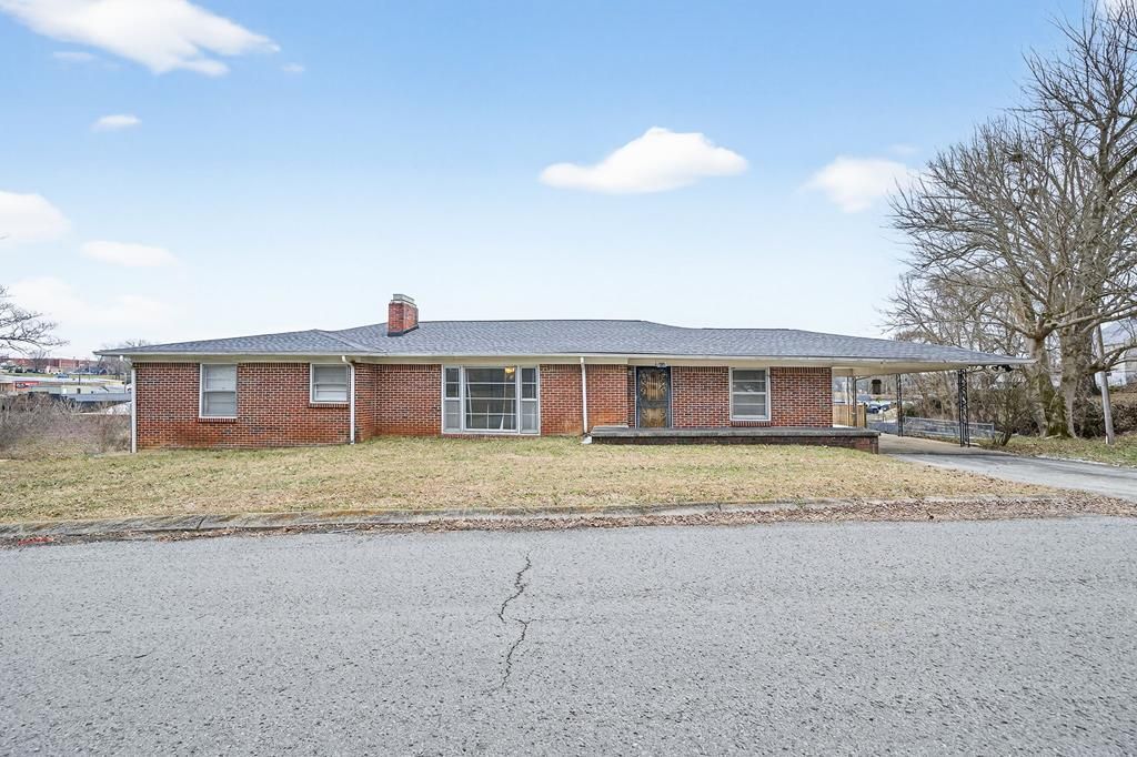 281 Dixie Plaza, Cookeville, TN 38501 Main Photo