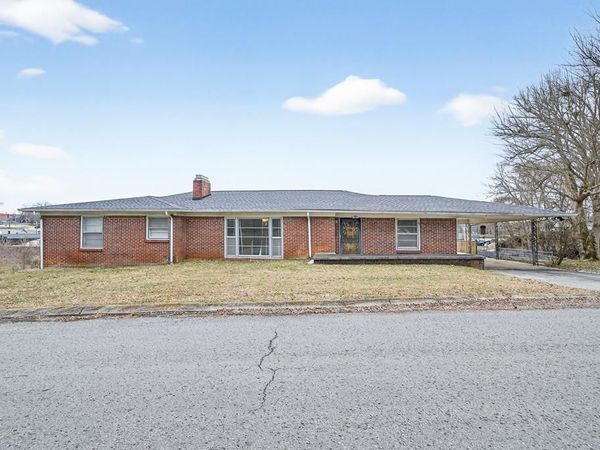 281 Dixie Plaza, Cookeville, TN 38501