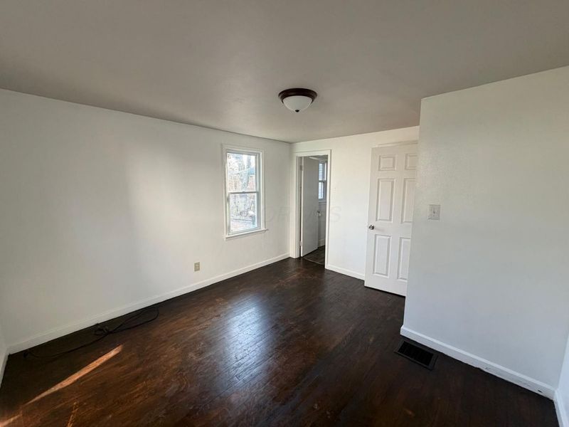 112 Valleyview Drive, Dayton, OH 45405 Photo 8
