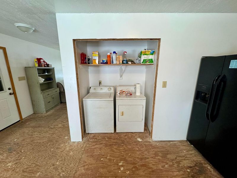 4 W Noble Street , Marengo, OH 43334 Photo 11