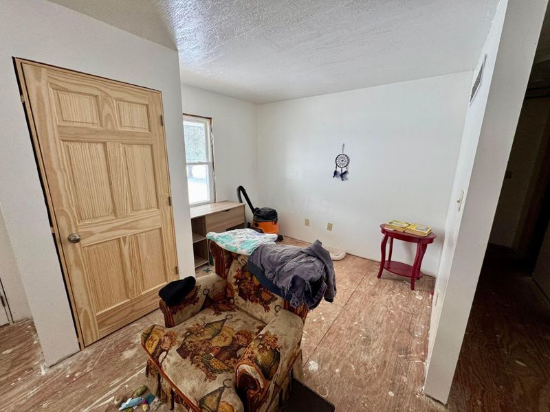 4 W Noble Street , Marengo, OH 43334 Photo 7