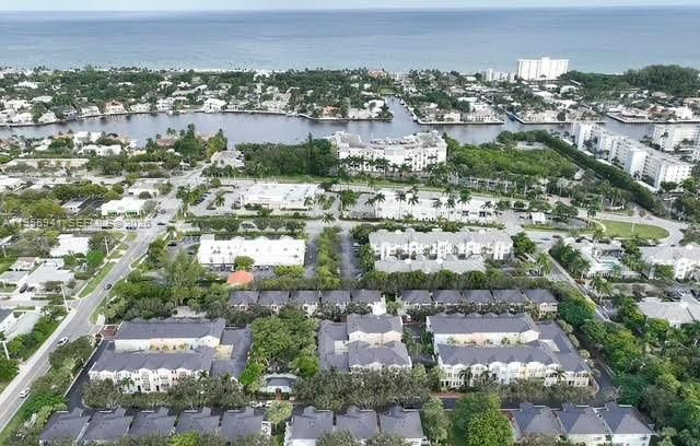 1049 W Heritage Club Cir, Delray Beach, FL 33483 Photo