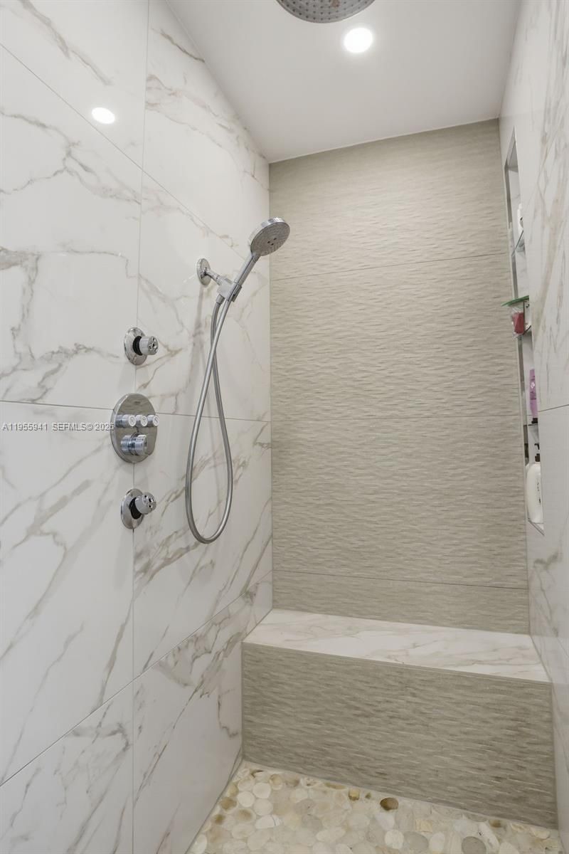 1049 W Heritage Club Cir, Delray Beach, FL 33483 Photo