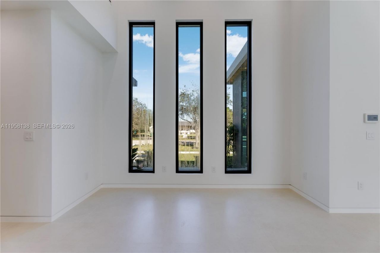 11000 SW 120th St , Miami, FL 33176 Photo