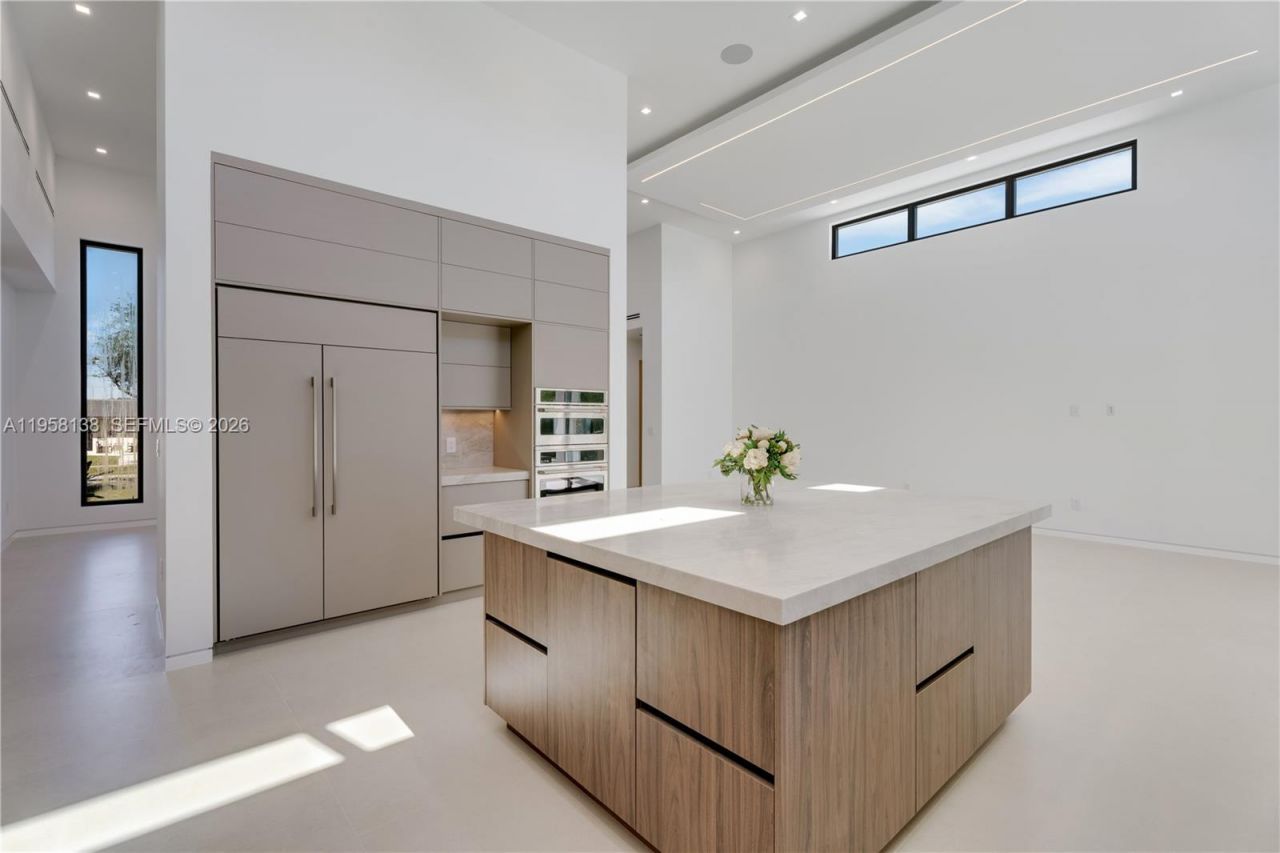 11000 SW 120th St , Miami, FL 33176 Photo