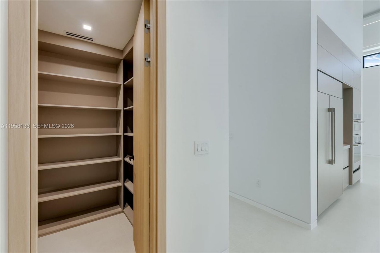 11000 SW 120th St , Miami, FL 33176 Photo