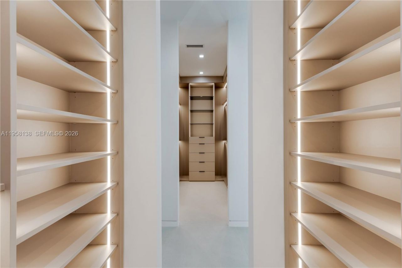 11000 SW 120th St , Miami, FL 33176 Photo