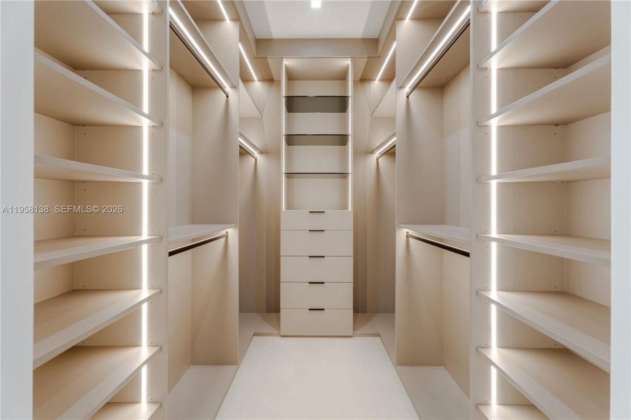 11000 SW 120th St , Miami, FL 33176 Photo