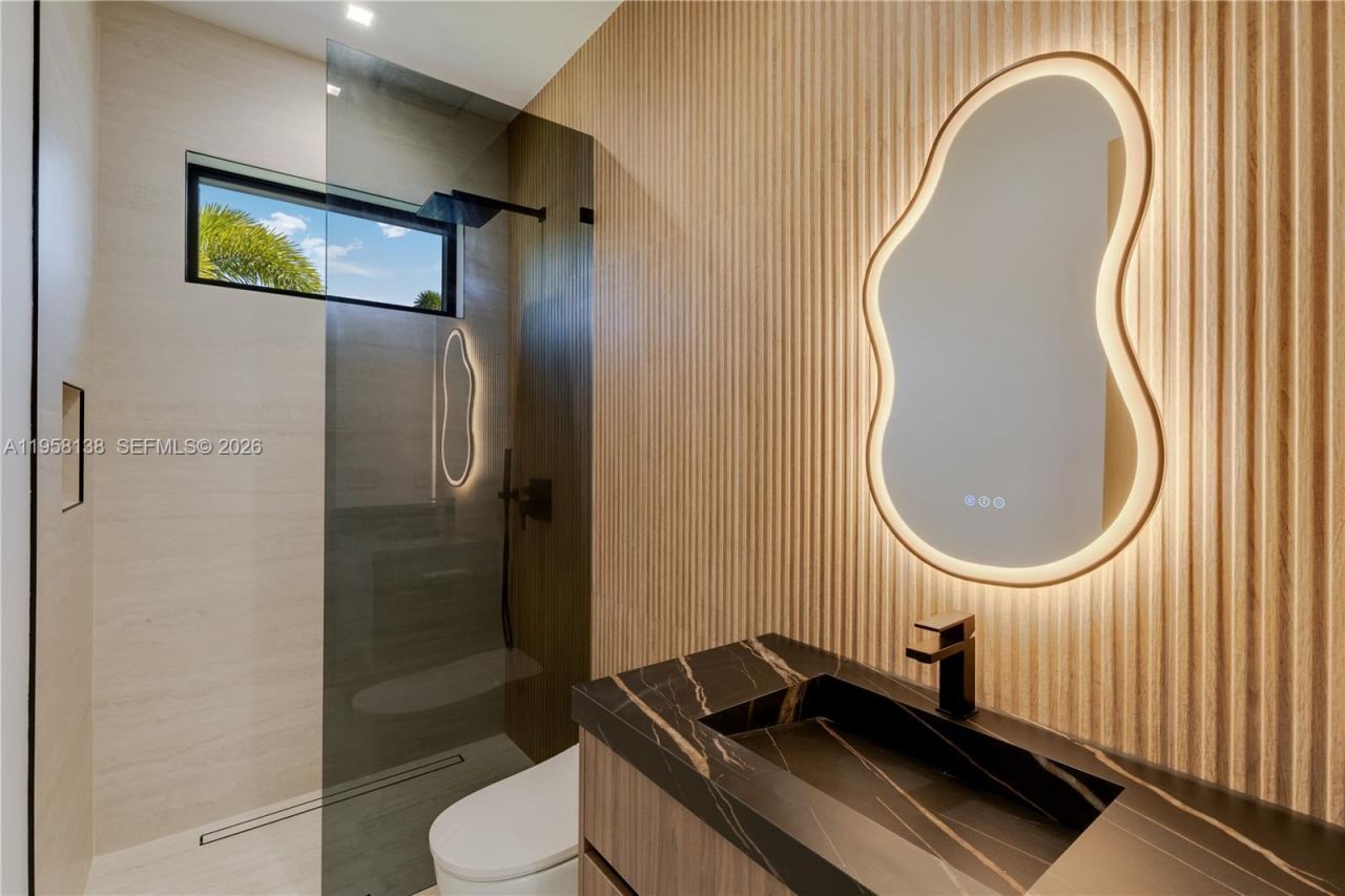 11000 SW 120th St , Miami, FL 33176 Photo