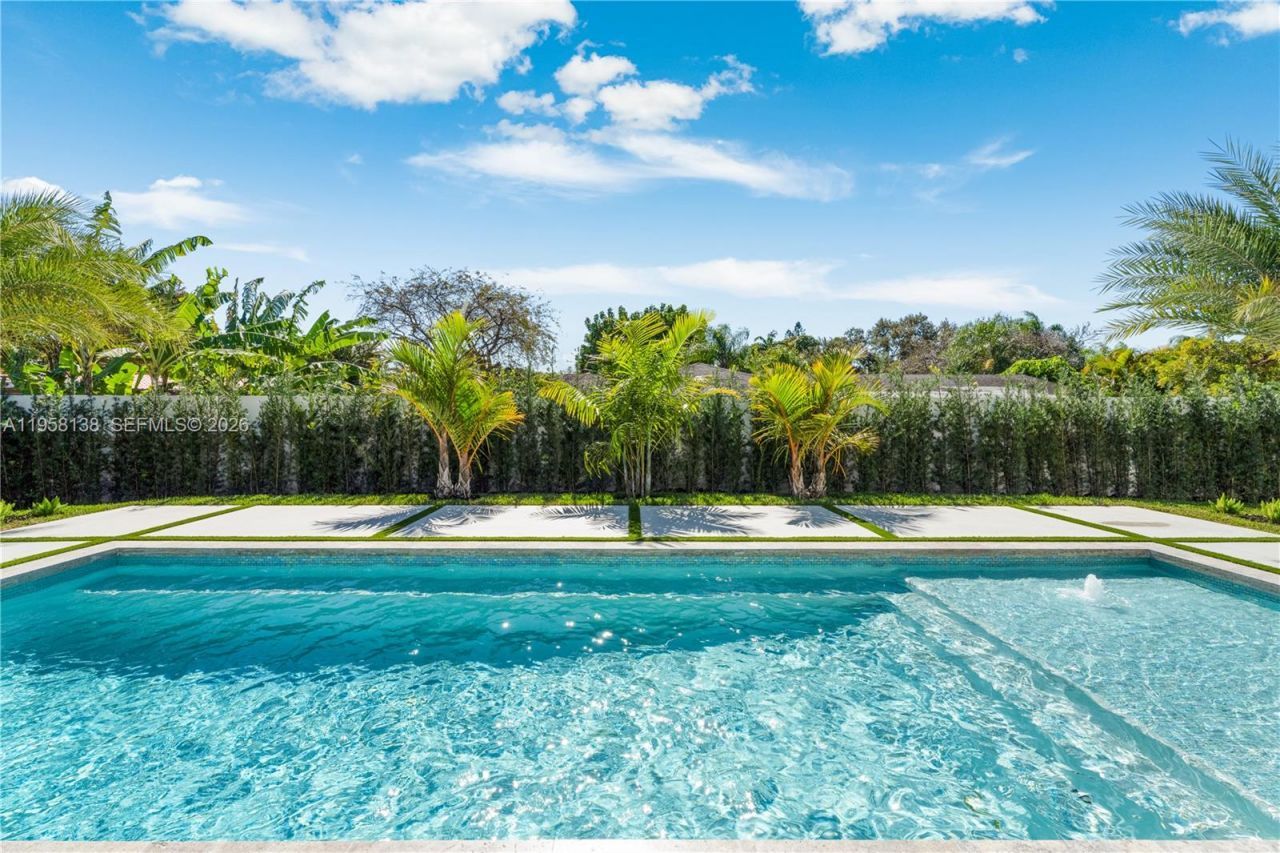 11000 SW 120th St , Miami, FL 33176 Photo