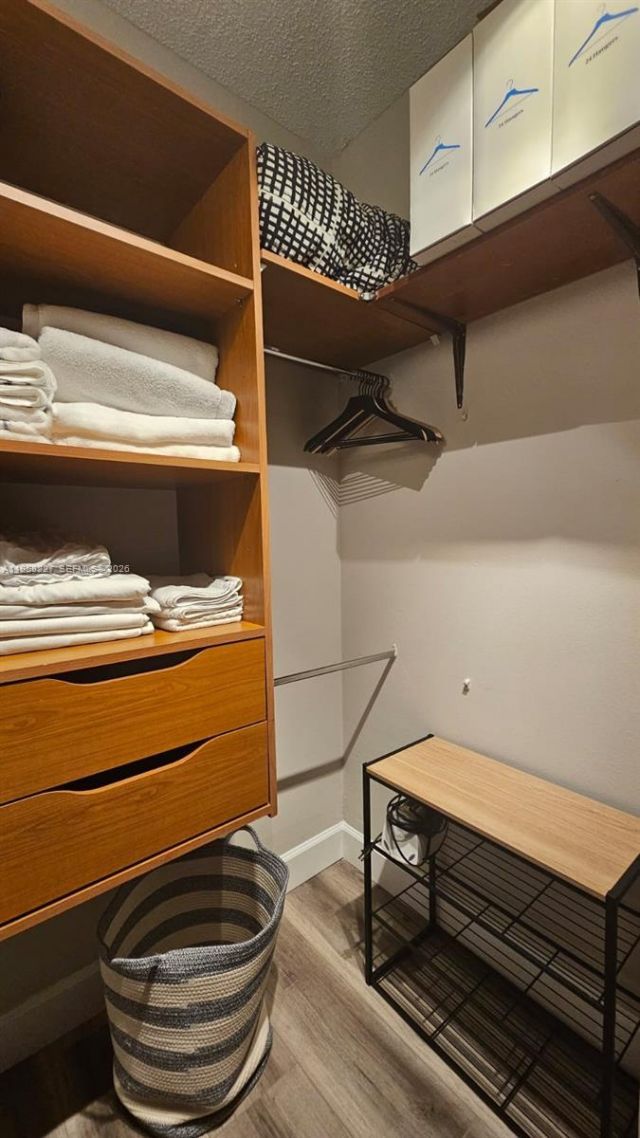 17375 Collins Ave , Unit 2304, Sunny Isles Beach, FL 33160 Photo