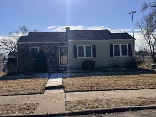 539 W 29th Streets, Davenport, IA 50803