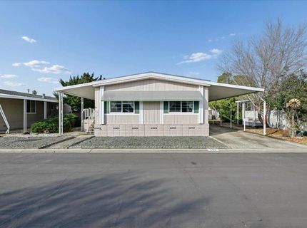 131 Hibiscus Ave, Sacramento, CA 95828 Photo