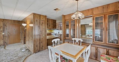 131 Hibiscus Ave, Sacramento, CA 95828 Photo