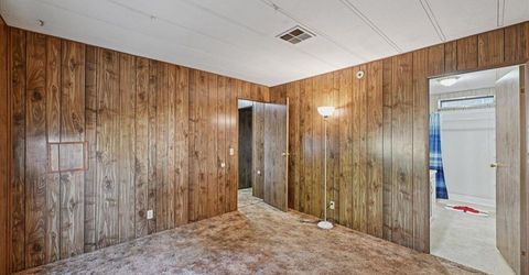 131 Hibiscus Ave, Sacramento, CA 95828 Photo