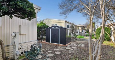 131 Hibiscus Ave, Sacramento, CA 95828 Photo