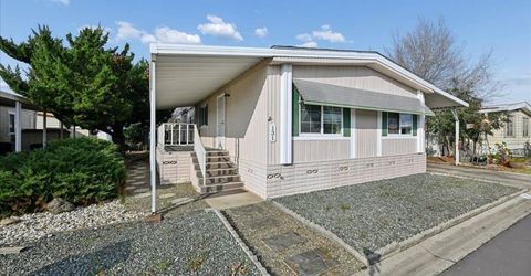 131 Hibiscus Ave, Sacramento, CA 95828 Photo