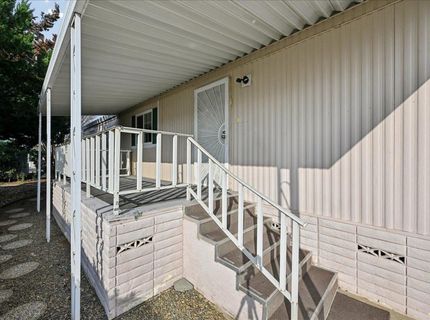 131 Hibiscus Ave, Sacramento, CA 95828 Photo