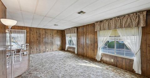 131 Hibiscus Ave, Sacramento, CA 95828 Photo