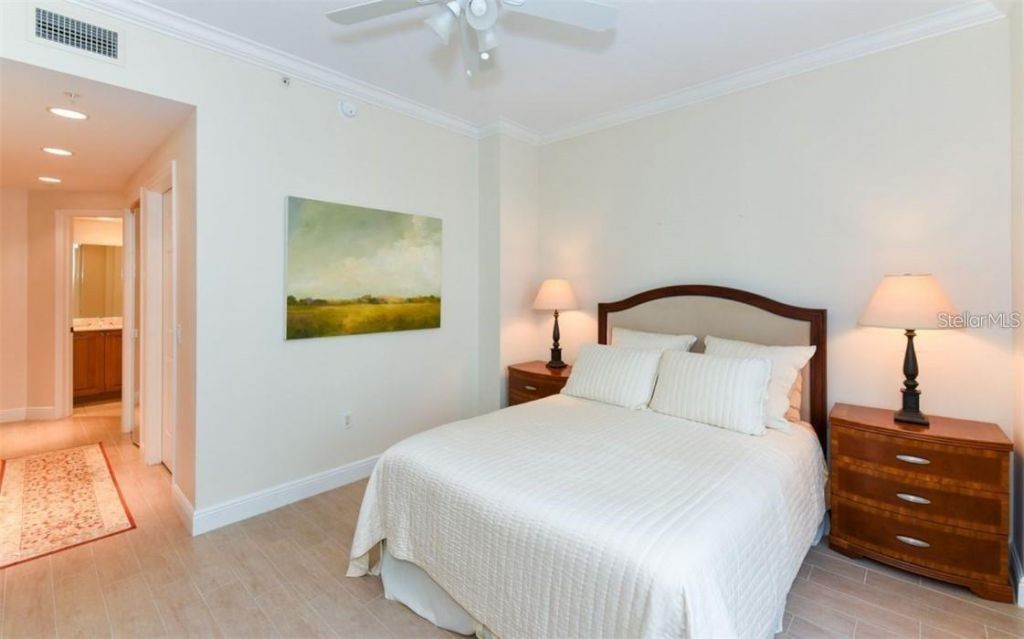 100 Central Avenue, Unit C517, Sarasota, FL 34236 Photo