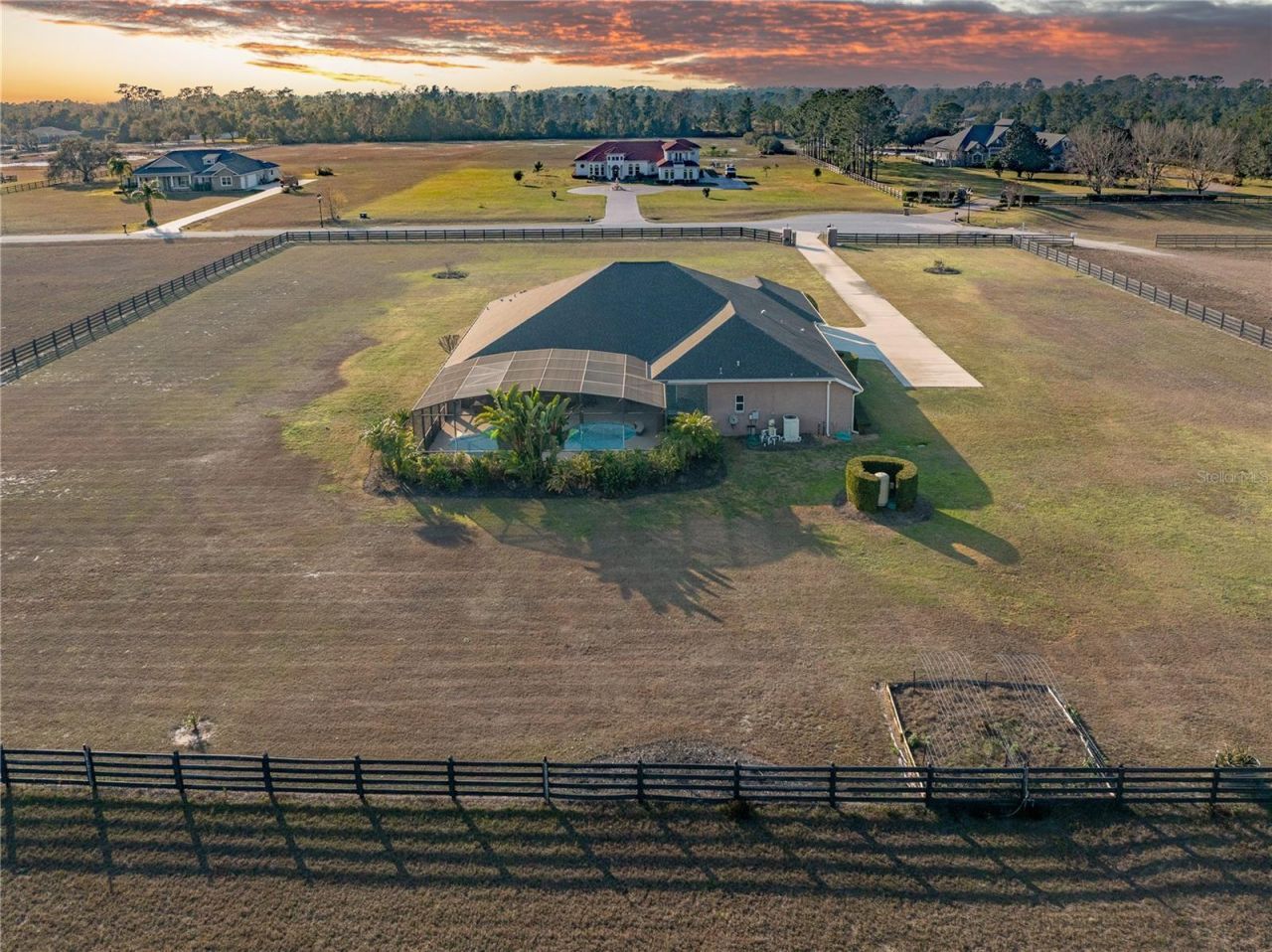 29222 Can Do Lane, Tavares, FL 32778 Photo