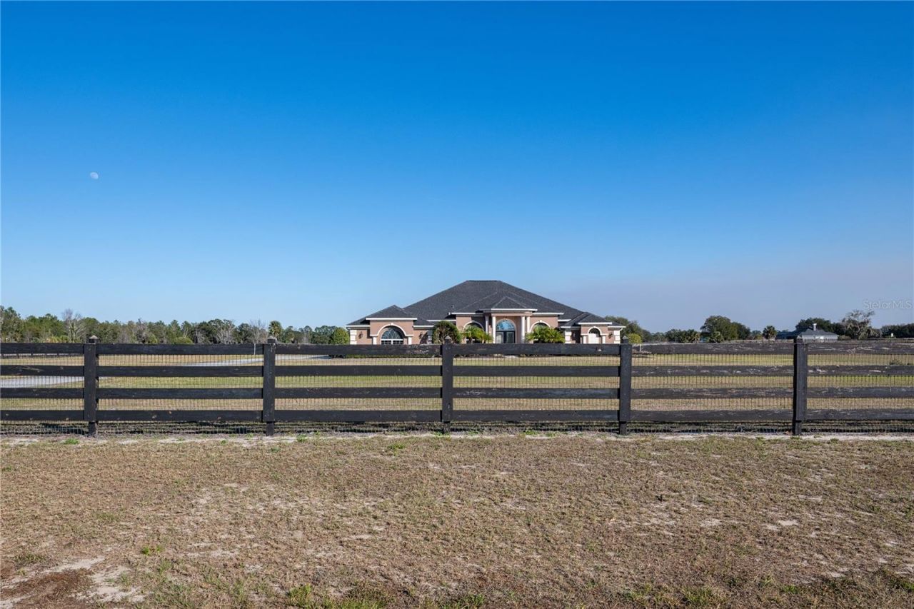 29222 Can Do Lane, Tavares, FL 32778 Photo