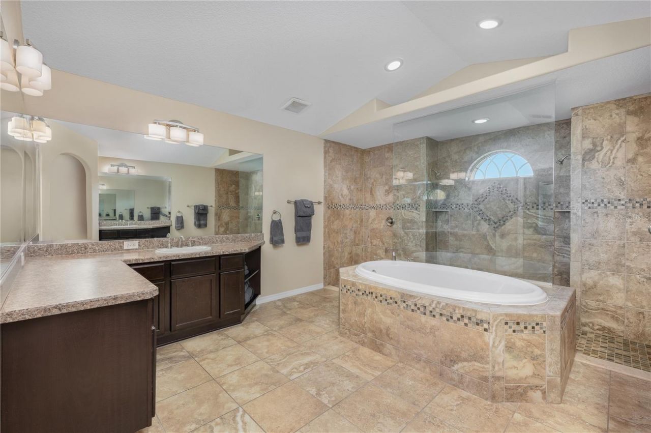 29222 Can Do Lane, Tavares, FL 32778 Photo