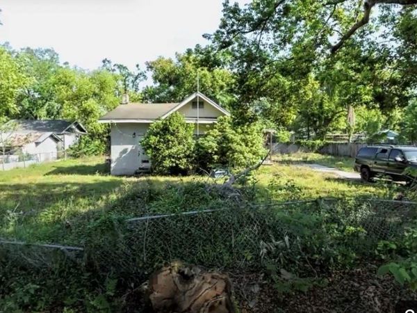 1004 E CHELSEA STREET, TAMPA, FL 33603