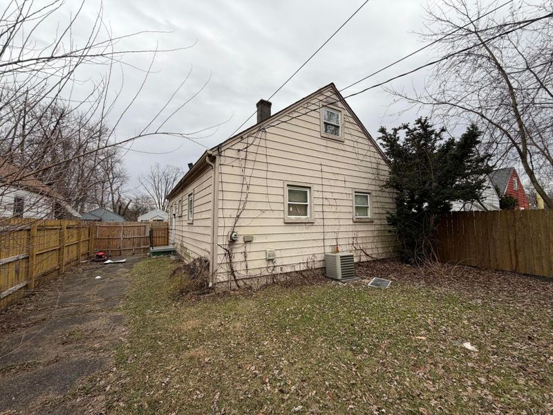 845 S Hampton Road, Columbus, OH 43227 Photo 12