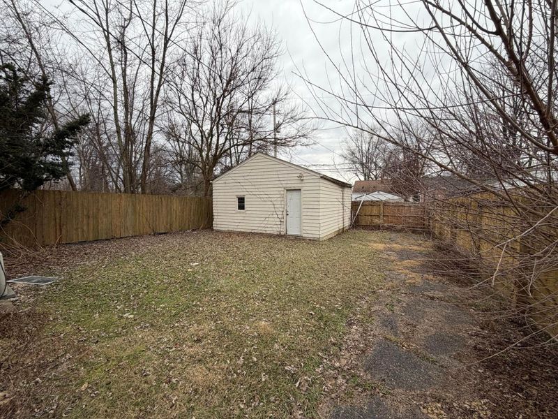 845 S Hampton Road, Columbus, OH 43227 Photo 13