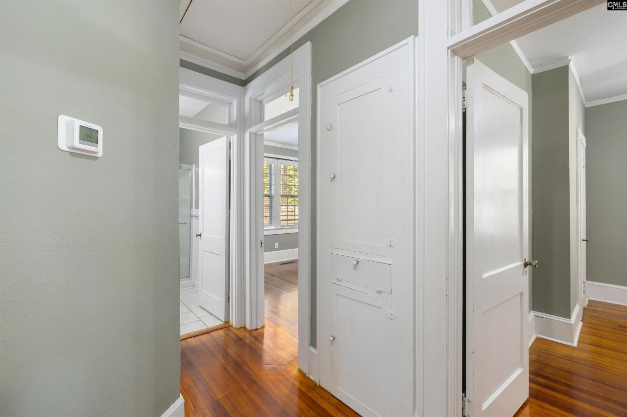 3 Warren Court Photo 18