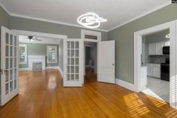 3 Warren Court photo 4