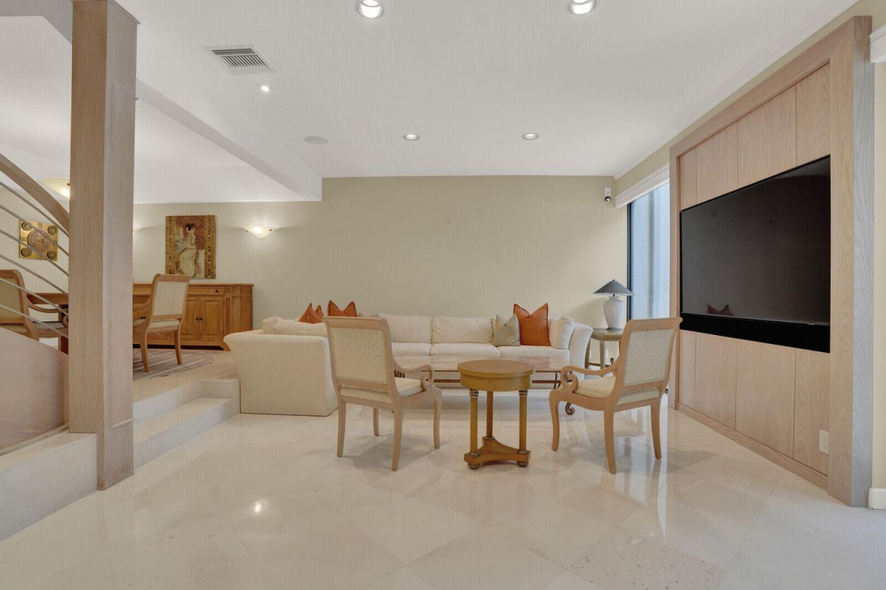 2717 N Ocean Boulevard, Unit 2, Boca Raton, FL 33431 Photo