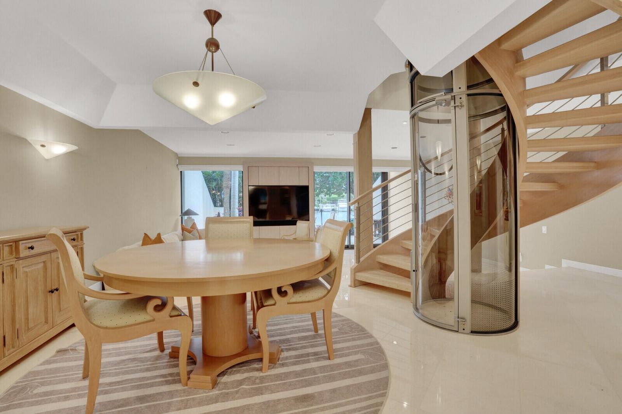 2717 N Ocean Boulevard, Unit 2, Boca Raton, FL 33431 Photo