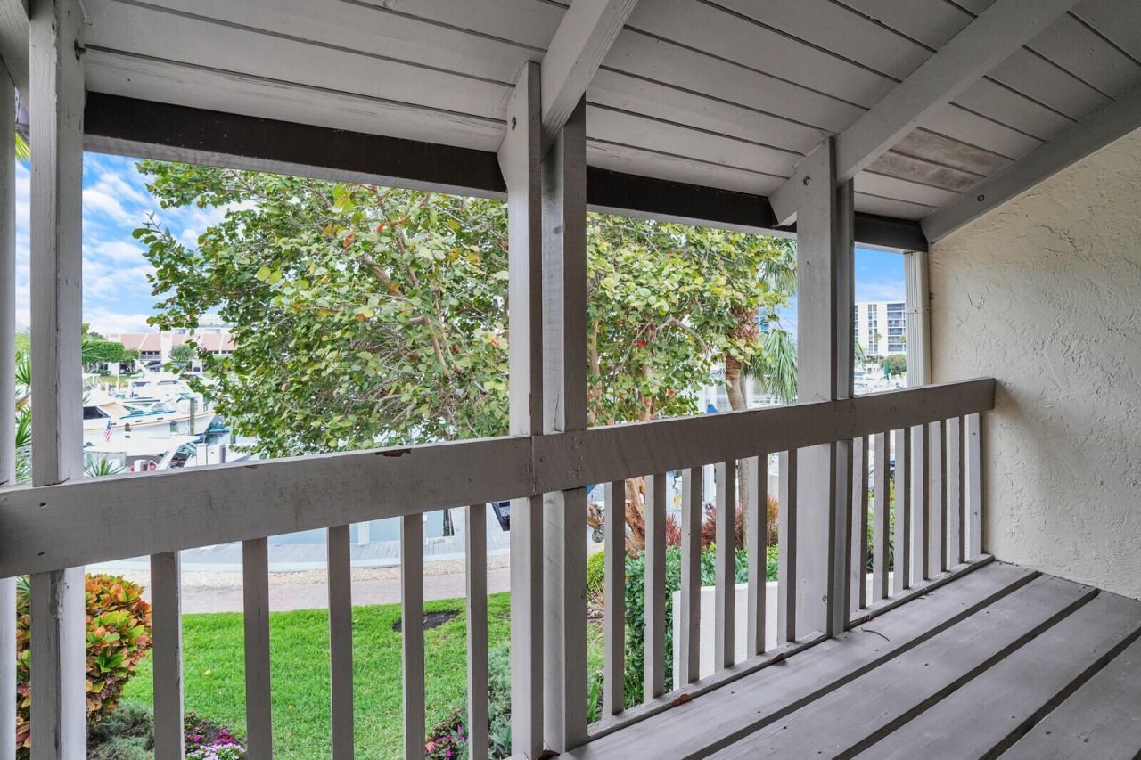 2717 N Ocean Boulevard, Unit 2, Boca Raton, FL 33431 Photo