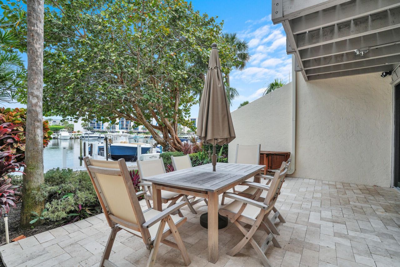 2717 N Ocean Boulevard, Unit 2, Boca Raton, FL 33431 Photo