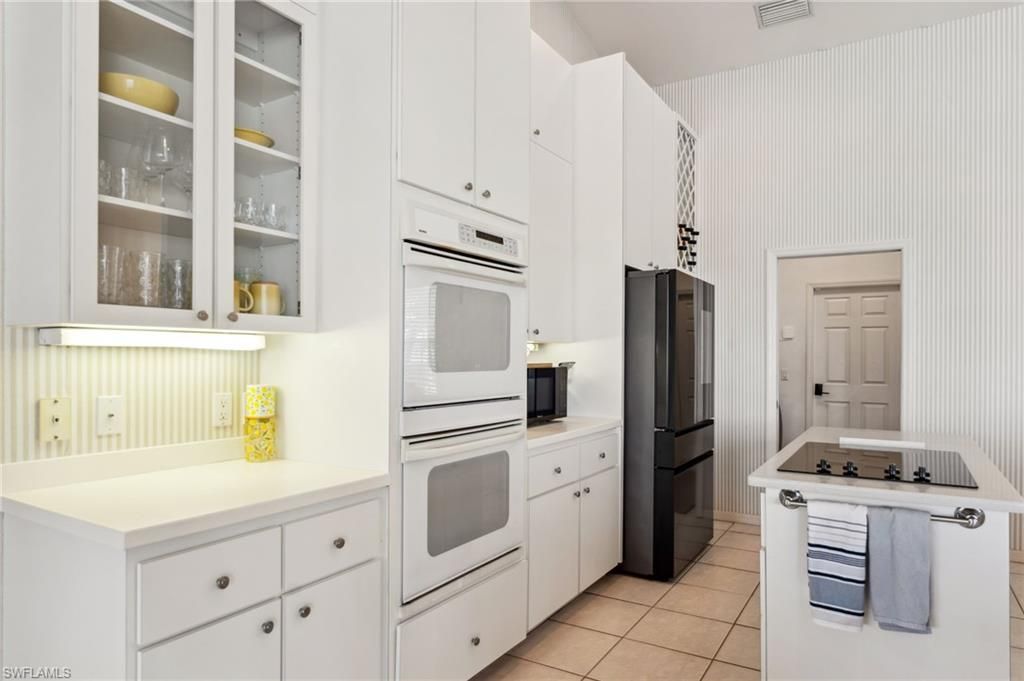 5413 SW 25th Pl, Cape Coral, FL 33914 Photo