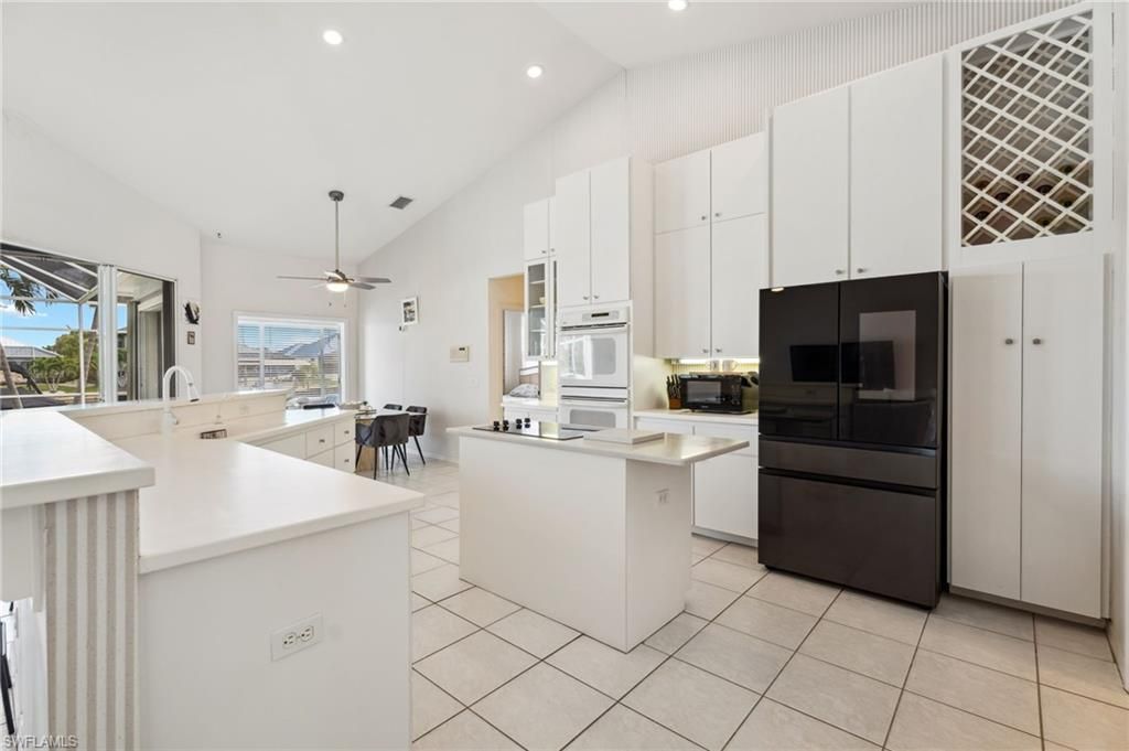 5413 SW 25th Pl, Cape Coral, FL 33914 Photo