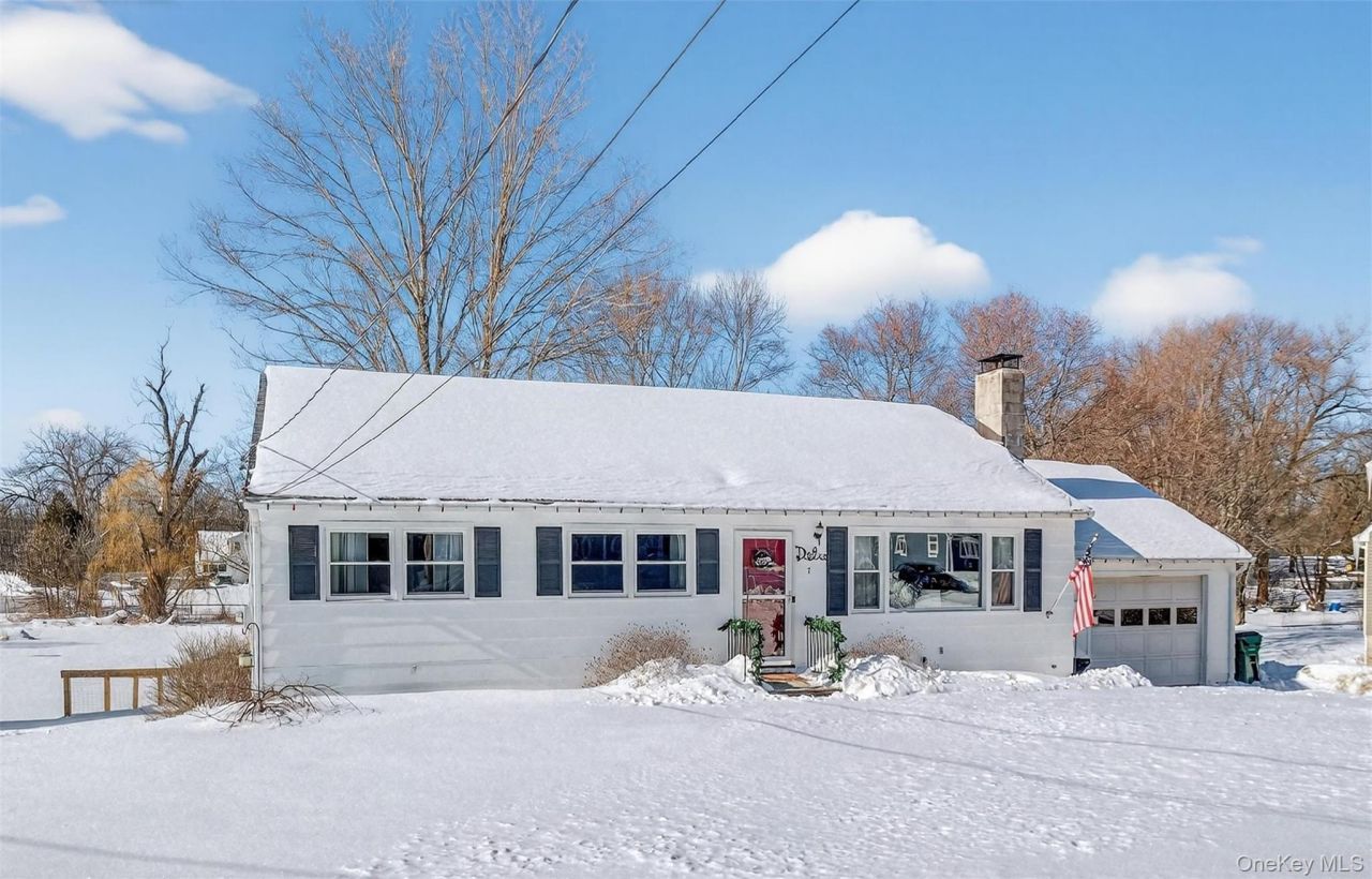 7 Nied Drive, Pleasant Valley, NY 12569 Main Photo